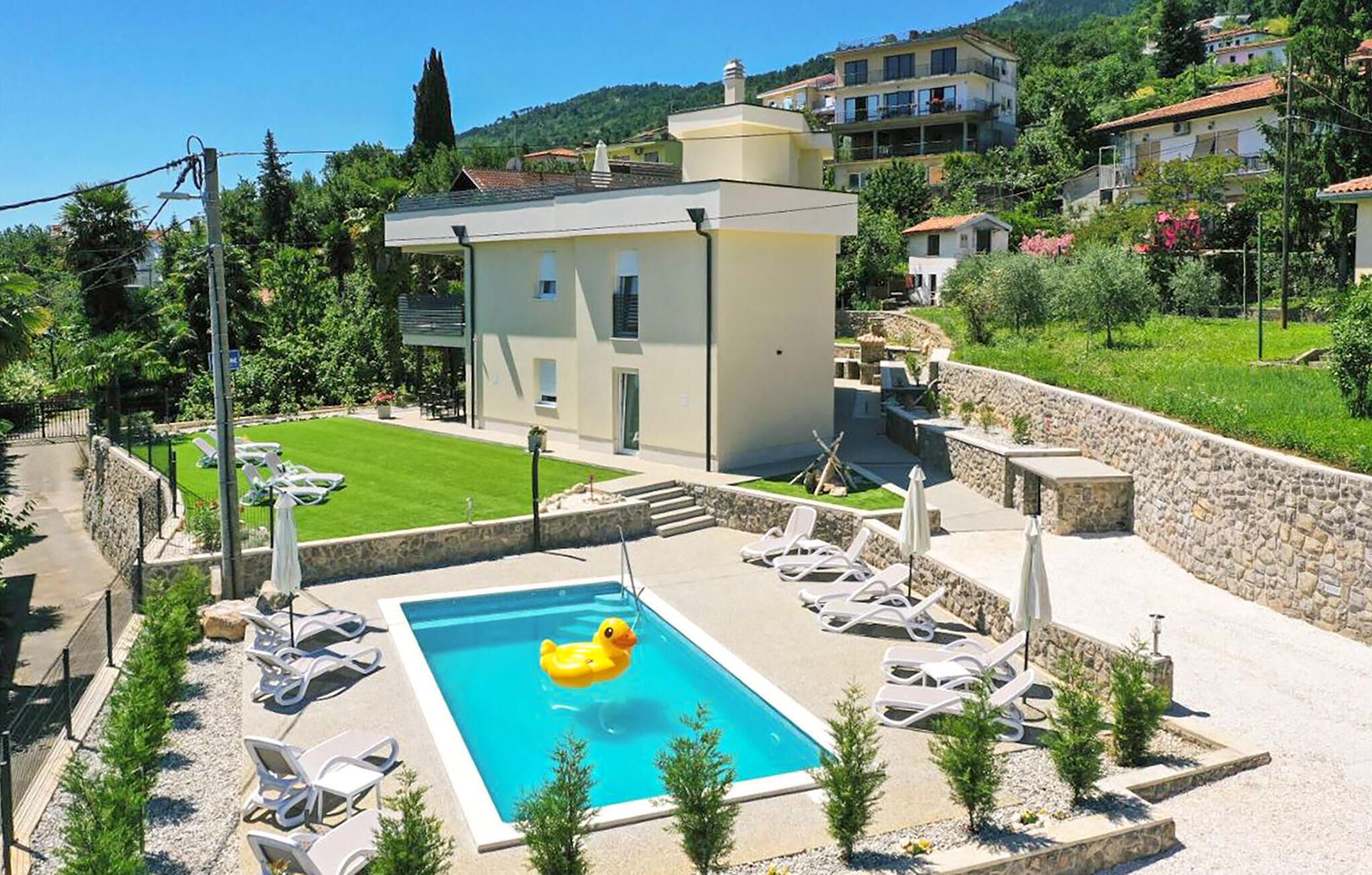 pool