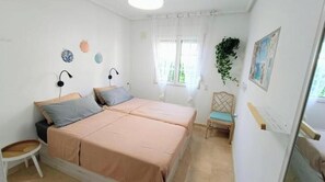 Room - Vrbo Property (Orihuela)
