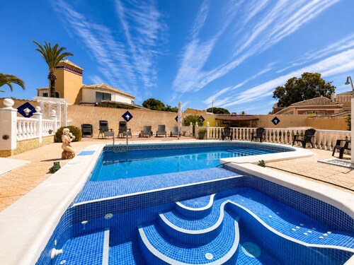 Private Pool Villa in El Chaparral