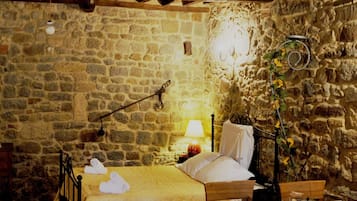 Fer et planche à repasser, Wi-Fi, draps fournis
