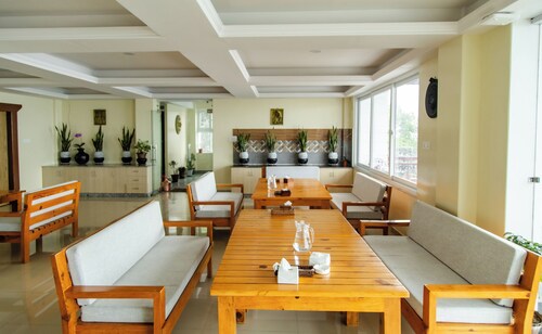 Kahunkot  Resort