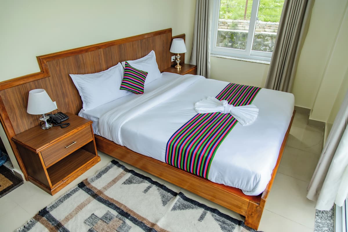 Suite, Balcony, City View | WiFi (free)