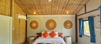 Cow Barn Cafe and Lodge Preah Vihear