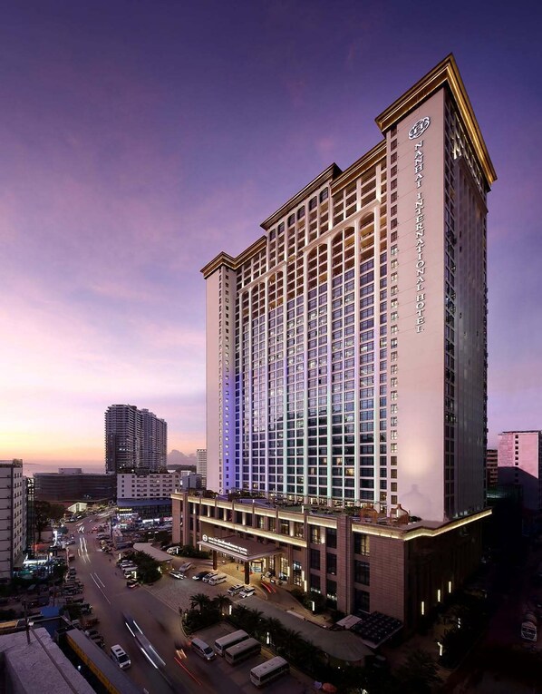 Exterior - TAINAN HOTEL (Phnom Penh)