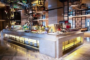 Dining - TAINAN HOTEL (Phnom Penh)