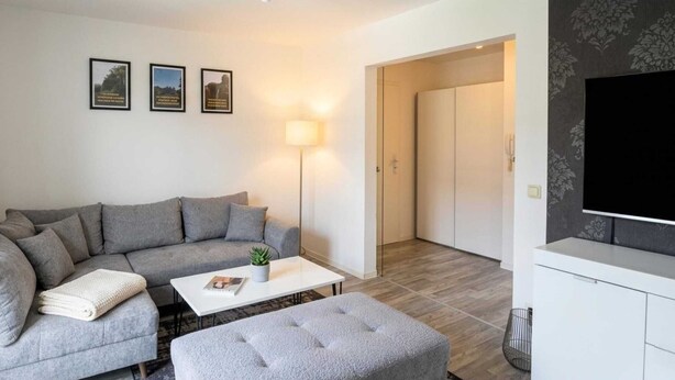 Living room - Elbquartier mit Balkon & Parkplatz in Pirna (Pirna)