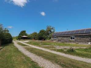Property grounds - Moorland Retreat (Bodmin)