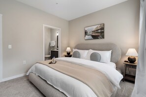 Desk, iron/ironing board, free WiFi, bed sheets