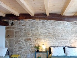 Room - Vrbo Property (Valilongo)