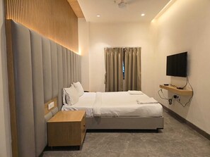 Suite - Sai Madhura A Luxury Hotel  (Hyderabad)