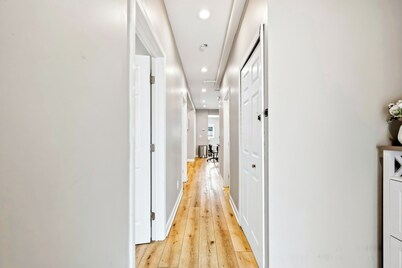 Modern 5BR House with AC in Central Berkeley