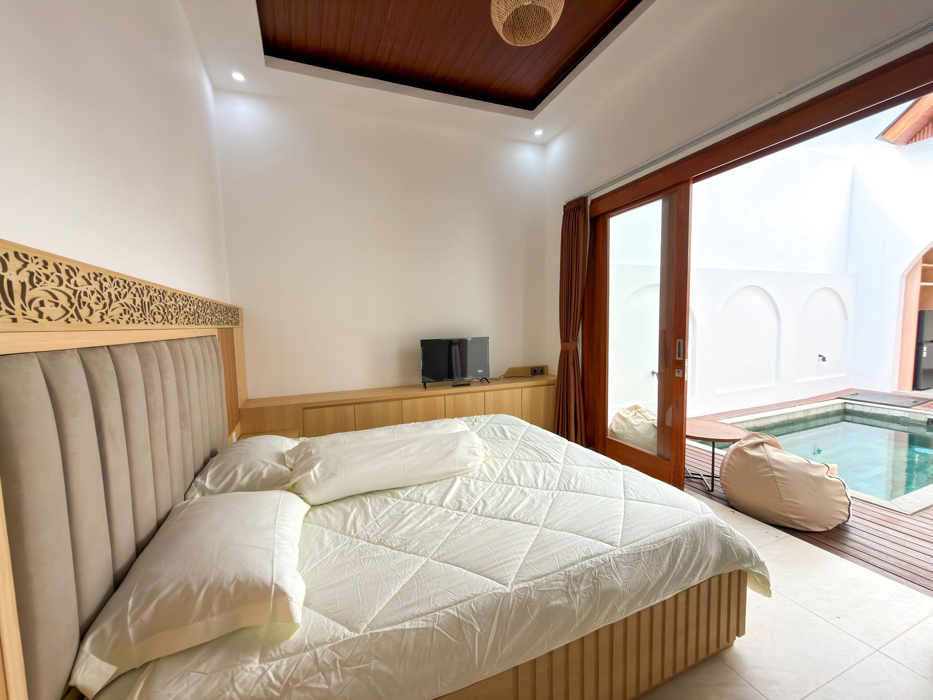 Villa, 2 Bedrooms, Patio, Pool View | Free WiFi
