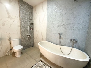 Villa, 2 Bedrooms, Patio, Pool View | Bathroom - Andorra Villa Nusa Dua (Badung)