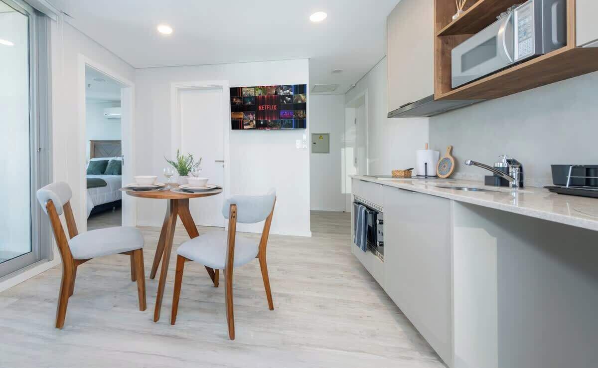 Departamento, vista a la ciudad | Cocina privada