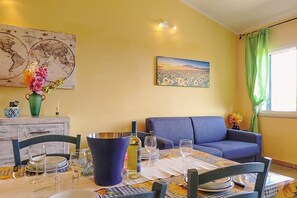 Dining - Between Sea & Nature – 3 Minutes from La Pelosa (Stintino)