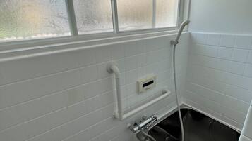 Standard House | Bathroom