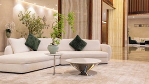 Ảnh chưa phân loại, 2 trong số 31 ảnh, nút