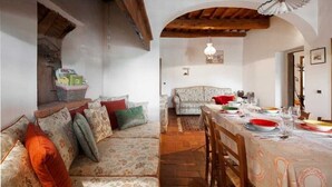 Dining - Podere Fichereto: Stone House, Olive Grove, and Parking for Family and Friends (Scandicci)