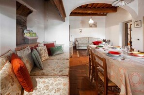 Dining - Podere Fichereto: Stone House, Olive Grove, and Parking for Family and Friends (Scandicci)