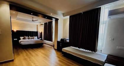 KDS Suites & Banquets