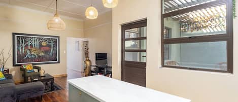 Economy House | Lobby