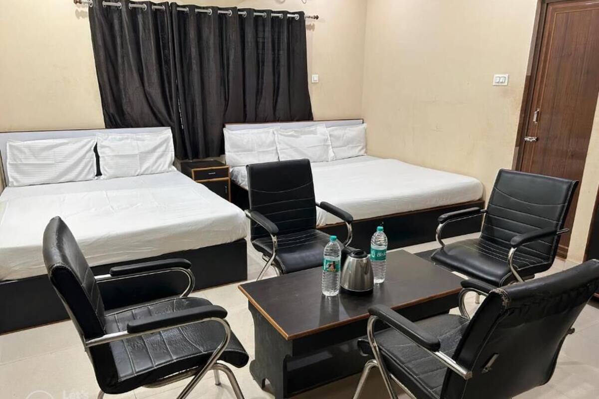 ห้องแฟมิลี่ | โต๊ะทำงาน, พื้นที่ทำงานแบบใช้แล็ปท็อป, Wi-Fi ฟรี
