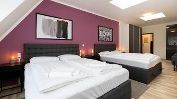 Standaard appartement, 2 queensize bedden, privébadkamer