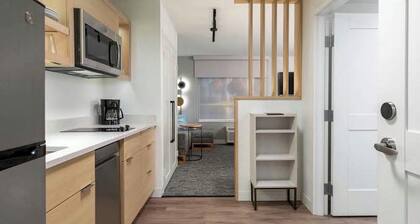 TownePlace Suites by Marriott Ottawa Barrhaven