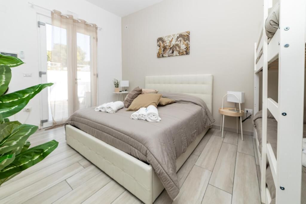 Habitación cuádruple, vista al jardín | Wifi gratis 