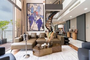 Apartemen, balkon, pemandangan kota | Area keluarga