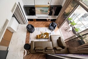 Front of property - Stunning Penthouse in the City Centre (Khanh Hoi)