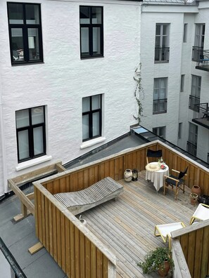Outdoor dining - High ceilings by the Palace in Oslo (Oslo)