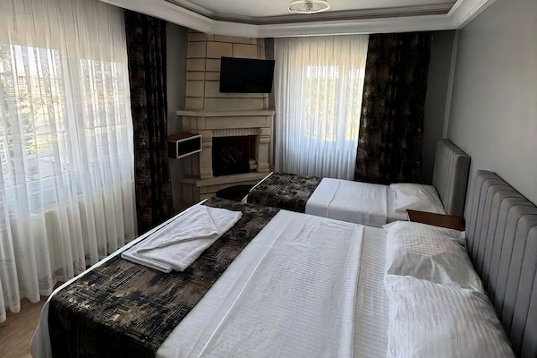 Family Twin Room, Balcony, City View | Desk, WiFi (free)