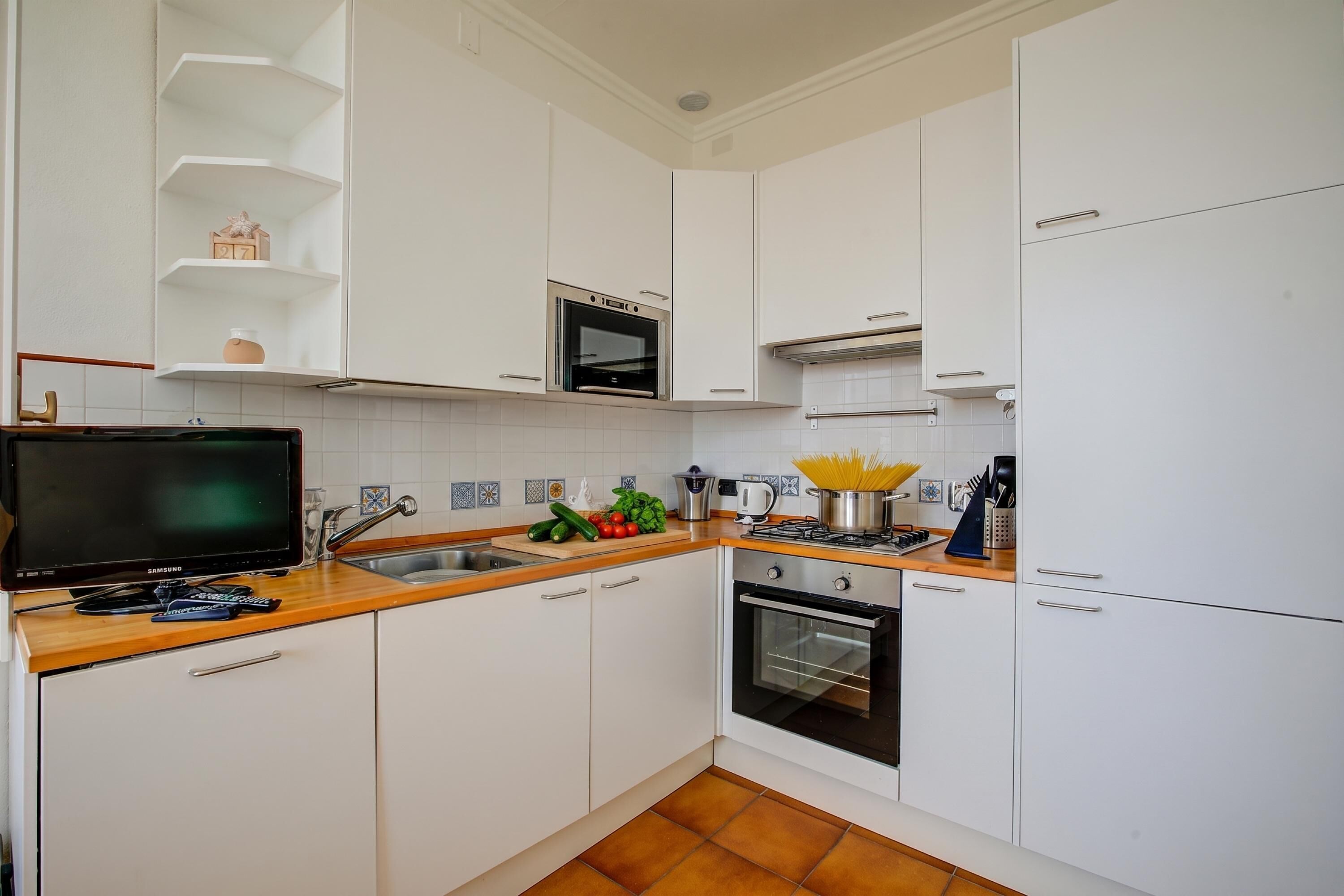 Appartement Standard, 2 chambres, four à micro-ondes (Respiro Di Mare Cavi Di Lavagna) | Cuisine privée