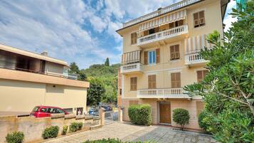 Appartamento Standard, 2 camere da letto, microonde (Respiro Di Mare Cavi Di Lavagna) | Esterni