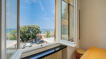 Appartement Standard, 2 chambres, four à micro-ondes (Respiro Di Mare Cavi Di Lavagna) | Intérieur