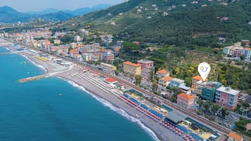 Apartemen Standar, 2 kamar tidur, microwave (Respiro Di Mare Cavi Di Lavagna) | Pantai