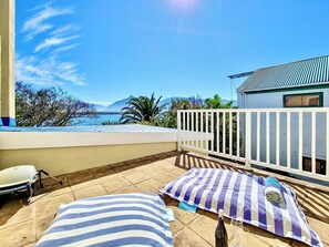 Luxury Apartment, Lake View, Beachfront | Property grounds - Kommetjie Lux Retreat for Groups by CTHA (Cape Town)