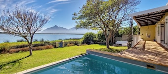 Kommetjie Lux Retreat for Groups by CTHA