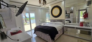 Room - Vrbo Property (Paranapanema)