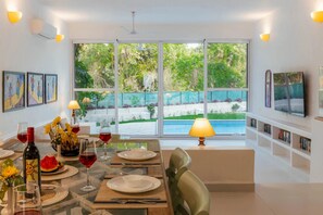 Villa Paradiso - 5BHK | Dining