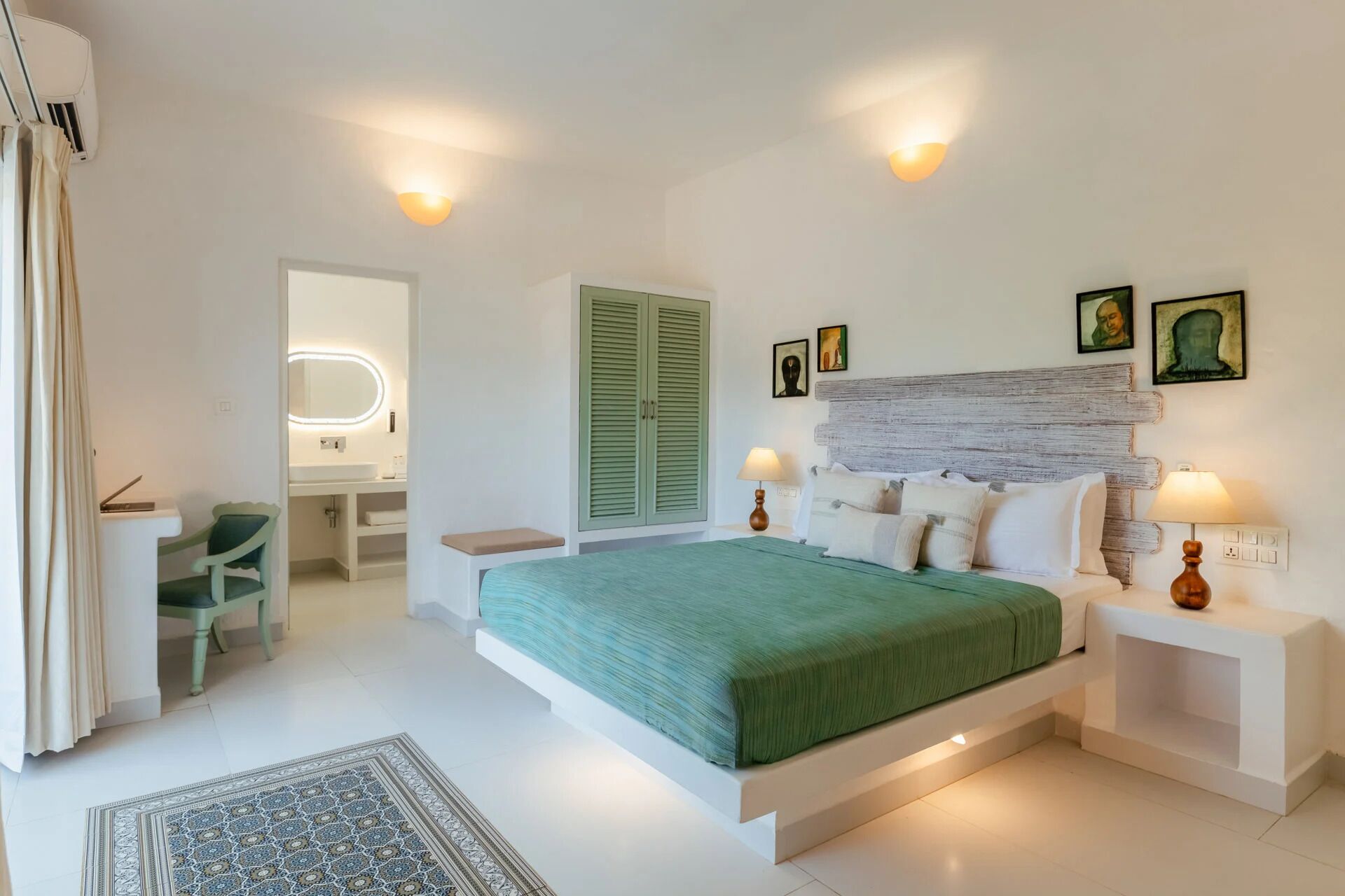 Villa Magnifica - 4BHK | Desk, laptop workspace