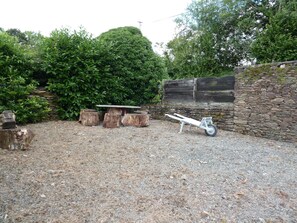 Property grounds - House in Loperec, in the heart of Finistère—ideally located for sightseeing (Lopérec)