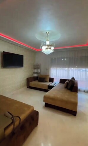 Living area - Welcome to the apartment closest to the airport and Achakar Beach (Tanger)