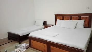 Deluxe-Zimmer | Bügeleisen/Bügelbrett, kostenloses WLAN