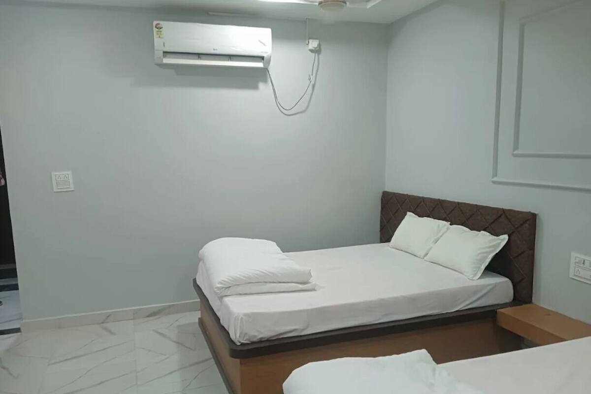 Family Room | WiFi (free)