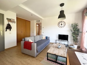 TV - Bright penthouse, city view - guests (Málaga)