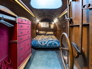 Room - Unique lodging, steampunk vibe - 2 guests (Raon-aux-Bois)
