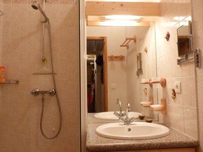 Bathroom - Charming apartment in Planay - 7 guests (Arêches-Beaufort)