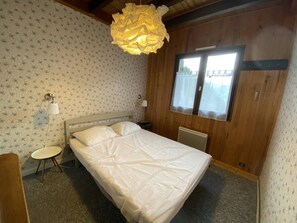 Room - Cozy apartment, pets welcome - 9 guests (Arêches-Beaufort)
